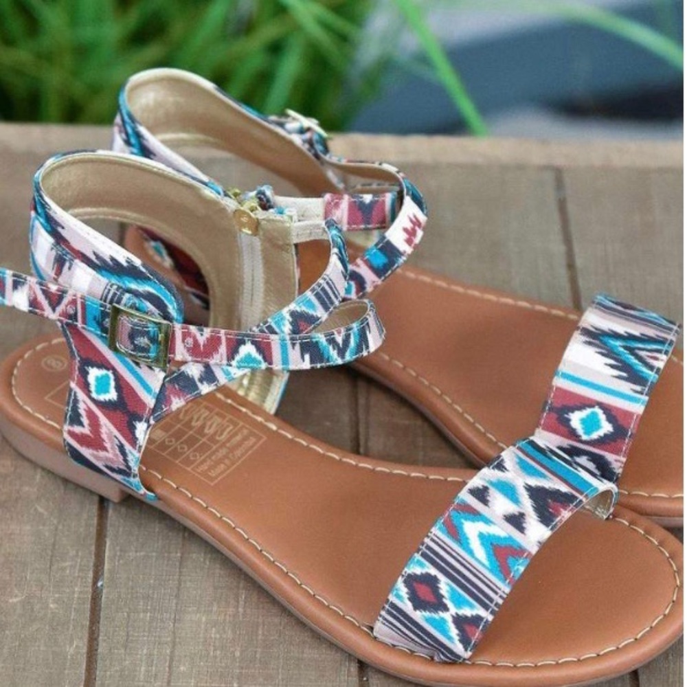 Mimi Sandals Size 9